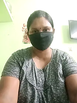 Snapshot of telugutanuja_ chatting on 04-16-26, 02:40 telugutanuja online show from 04-16-26, 02:40