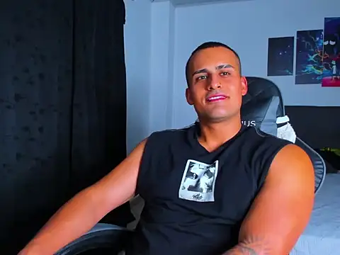 Snapshot of Steve_Dennis chatting on 04-10-26, 01:22 Steve Dennis online show from 04-10-26, 01:22