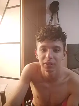 Daniel Roy online show from 04-08-26, 11:37