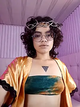 Kittylatina  online show from 04-02-26, 12:52