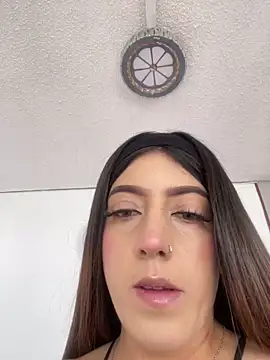 Snapshot of Electra_Pinkk chatting on 05-03-26, 01:50 Electra Pinkk online show from 05-03-26, 01:50