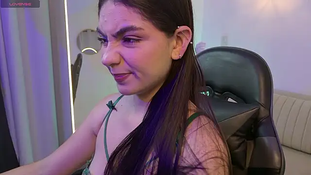 Gia Capri online show from 03-17-26, 03:11