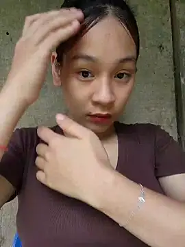 -Hicici- online show from 04-15-26, 01:56