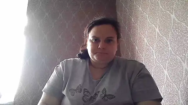 Snapshot of DollyGersonn chatting on 06-19-26, 05:56 DollyGersonn online show from 06-19-26, 05:56