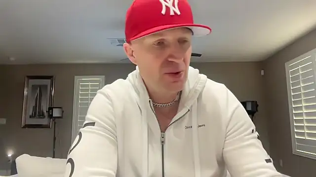 Naughty Ken Barbie-69 online show from 03-30-26, 10:00