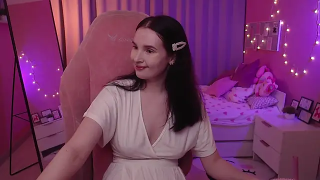 Snapshot of Kristen_Bellle chatting on 05-20-26, 01:23 Kristen Bellle online show from 05-20-26, 01:23