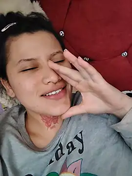 Snapshot of brunne_eva chatting on 07-19-26, 03:27 brunne eva online show from 07-19-26, 03:27