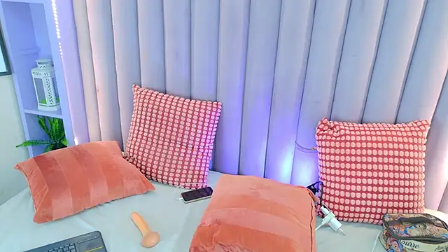 Meganlove   online show from 06-29-26, 02:51
