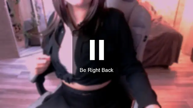 DaisyBloomm online show from 03-13-26, 02:23