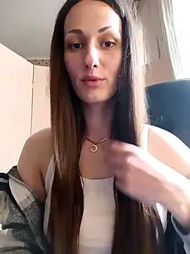 LunaCrystall online show from 04-23-26, 01:24