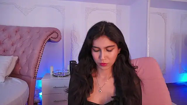Snapshot of LucianaBlanco_ chatting on 06-30-26, 08:54 LucianaBlanco online show from 06-30-26, 08:54
