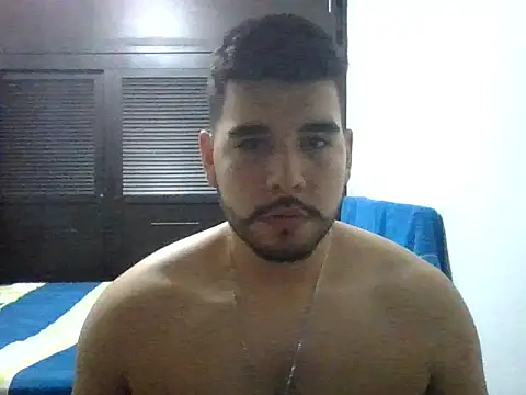 LatinBeardCali online show from 03-25-26, 06:03