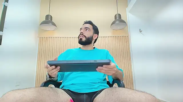 JEAN LEWIS2 online show from 03-25-26, 07:31