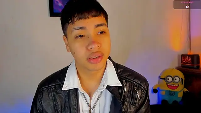 Lee Colee online show from 03-27-26, 12:49