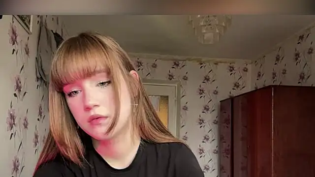 AnnaWasp online show from 04-09-26, 05:29