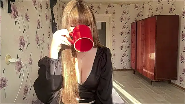 AnnaWasp online show from 04-11-26, 05:34