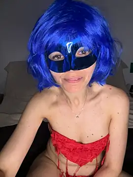 Snapshot of oursecretnights1 chatting on 04-06-26, 08:43 oursecretnights1 online show from 04-06-26, 08:43