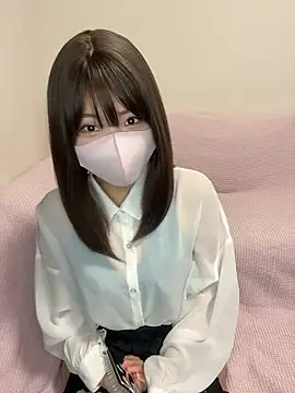 Snapshot of ichigonoiichan chatting on 04-08-26, 11:59 ichigonoiichan online show from 04-08-26, 11:59