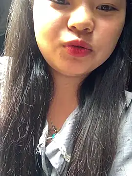 Snapshot of Motminhthoi chatting on 07-20-26, 03:43 Motminhthoi online show from 07-20-26, 03:43