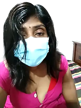 Snapshot of Amisha-35 chatting on 05-08-26, 01:11 Amisha-35 online show from 05-08-26, 01:11