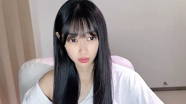 xiaooyee online show from 05-21-26, 02:35