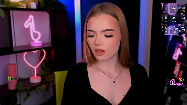 Snapshot of maddy_moah chatting on 03-19-26, 01:04 maddy moah online show from 03-19-26, 01:04