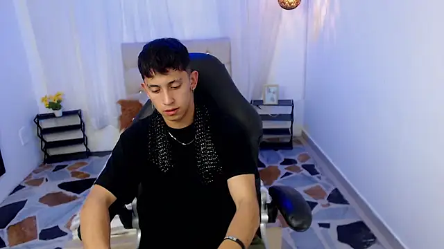 Kei 23 online show from 04-23-26, 10:01