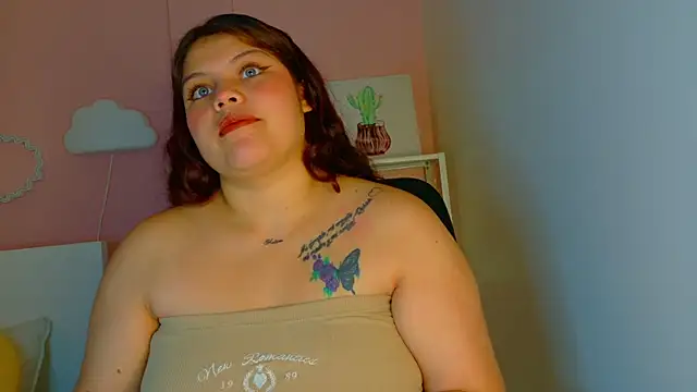 Snapshot of Daphnemoon_ chatting on 04-07-26, 01:00 Daphnemoon online show from 04-07-26, 01:00