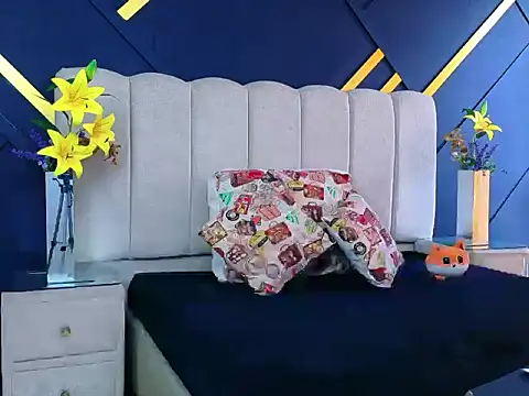NikiEvanz online show from 04-08-26, 07:58