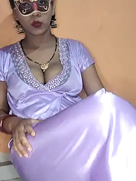 Snapshot of Hot_lady234 chatting on 05-14-26, 05:03 Hot lady234 online show from 05-14-26, 05:03