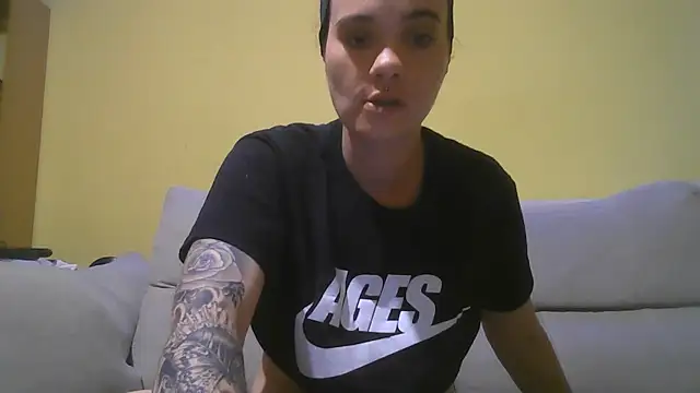 Snapshot of anastasia-evans chatting on 07-17-26, 12:56 anastasia-evans online show from 07-17-26, 12:56
