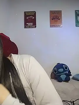 Snapshot of KarolaMendez chatting on 08-10-26, 12:58 KarolaMendez online show from 08-10-26, 12:58