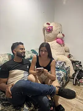 Snapshot of Jouemandannie chatting on 07-18-26, 03:54 Jouemandannie online show from 07-18-26, 03:54