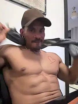 daniels-maison online show from 03-24-26, 12:04