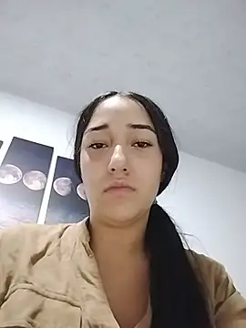 isabellaHill2 online show from 03-16-26, 04:29