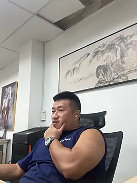 Cunzhangshibage02 online show from 04-27-26, 01:25