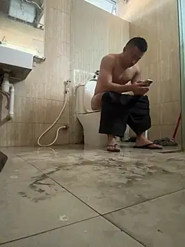 Snapshot of Cunzhangshibage02 chatting on 05-02-26, 12:15 Cunzhangshibage02 online show from 05-02-26, 12:15