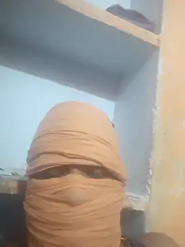 Snapshot of bodymassage455 chatting on 03-16-26, 05:06 bodymassage455 online show from 03-16-26, 05:06