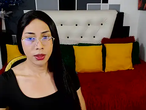 Snapshot of alise_capell chatting on 04-15-26, 01:18 alise capell online show from 04-15-26, 01:18