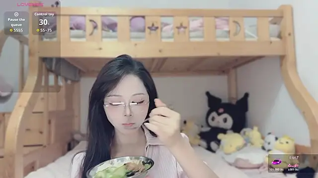 Gaga2077 online show from 04-26-26, 04:32