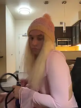 TsxbrookexsnoE online show from 03-24-26, 10:31