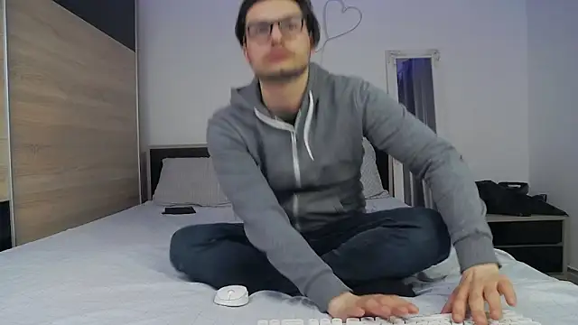 kevin garcia1 online show from 03-17-26, 03:37