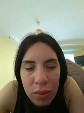Snapshot of Alex_Svift chatting on 04-29-26, 12:53 Alex Svift online show from 04-29-26, 12:53