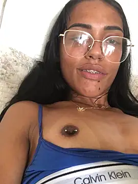 Snapshot of Japa_br31 chatting on 05-22-26, 04:23 Japa br31 online show from 05-22-26, 04:23