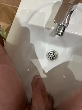 Snapshot of licanp chatting on 03-23-26, 05:39 licanp online show from 03-23-26, 05:39