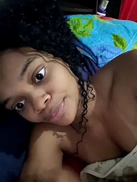 Snapshot of marialuiza2027 chatting on 04-21-26, 01:06 marialuiza2027 online show from 04-21-26, 01:06