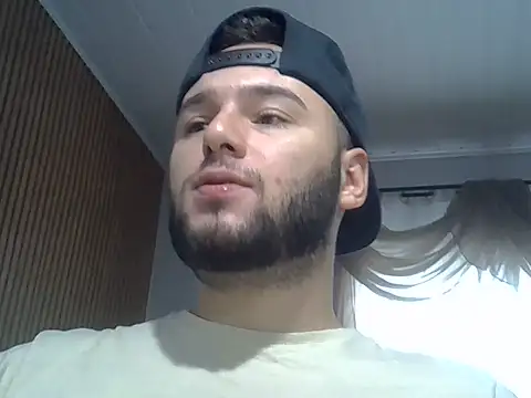 piazaocwb23 online show from 05-08-26, 01:16