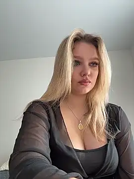 Snapshot of bettyloveu chatting on 05-06-26, 04:08 bettyloveu online show from 05-06-26, 04:08