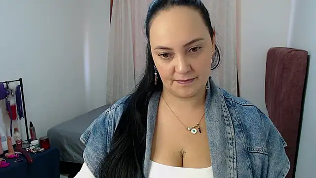 Veroniicabbw  online show from 07-11-26, 02:31
