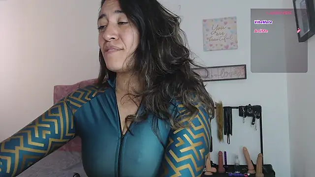 violeta scott online show from 06-18-26, 01:59